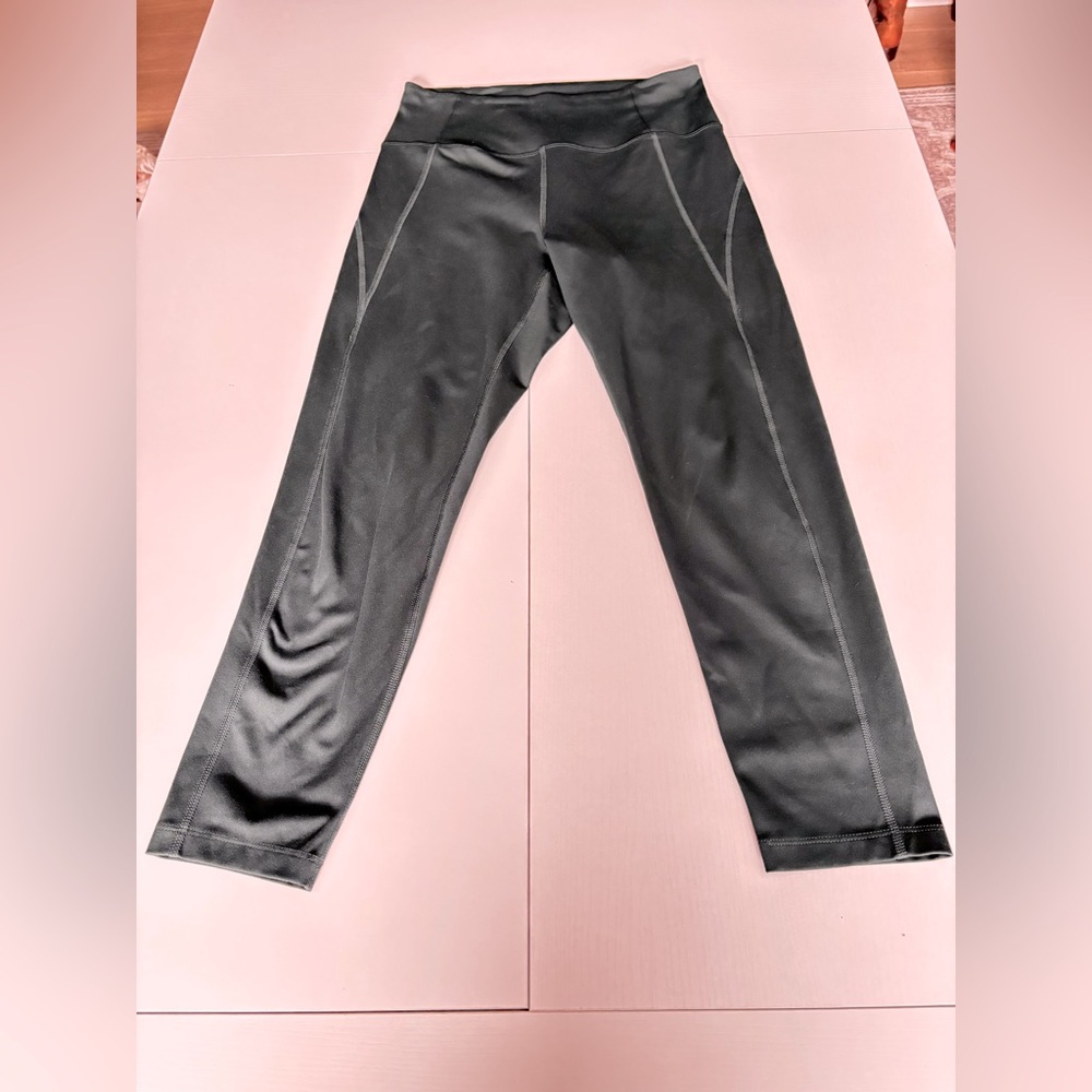 Girlfriend Collective High Rise Capri In Terrace Size M